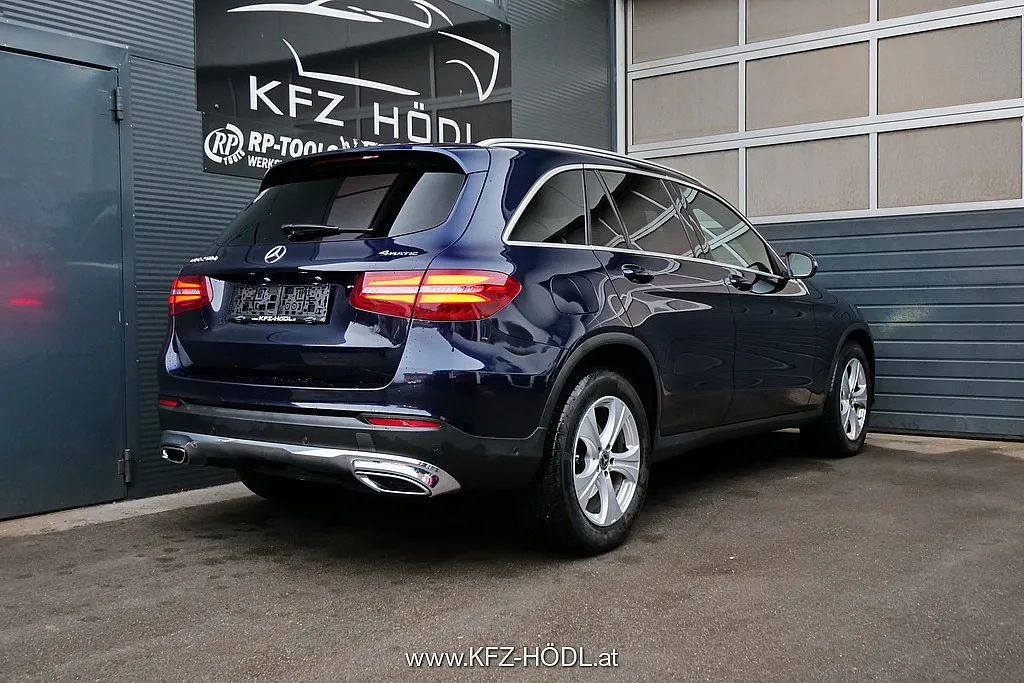 Mercedes-Benz GLC 250d 4MATIC Aut. Image 2