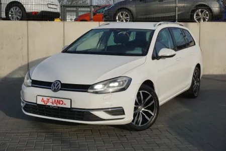 Volkswagen Golf Variant 2.0 TDI Sound... 